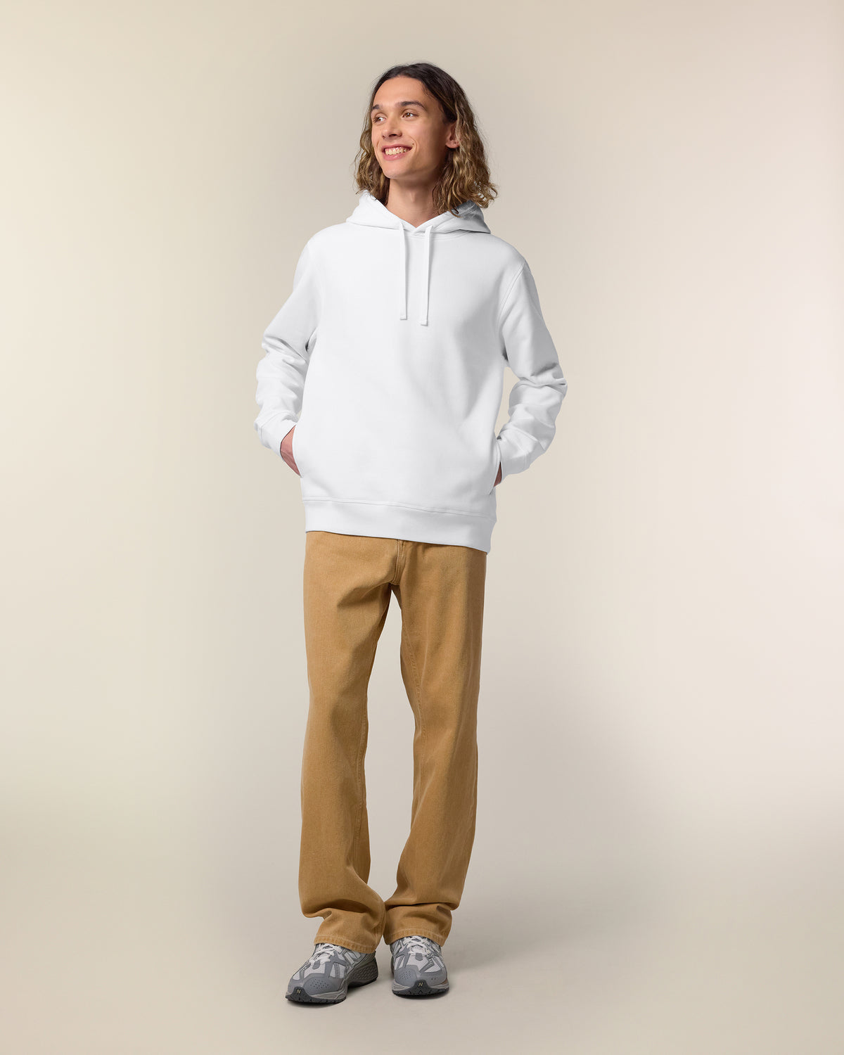 Stanley/Stella Unisex Sounder Hooded Sweatshirt in White, view on model