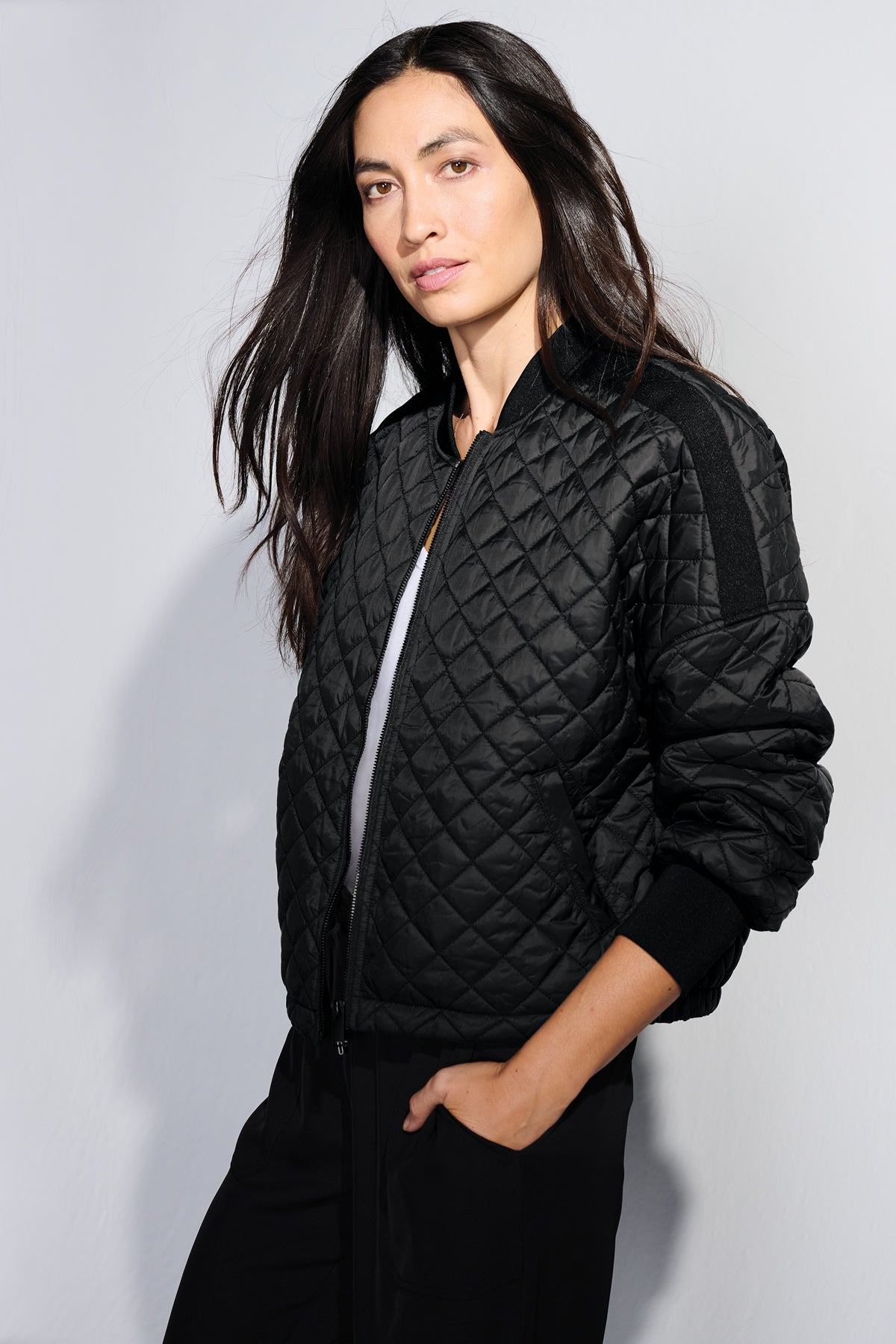 Mercer+Mettle Women’s Boxy Quilted Jacket in Deep Black, view on model