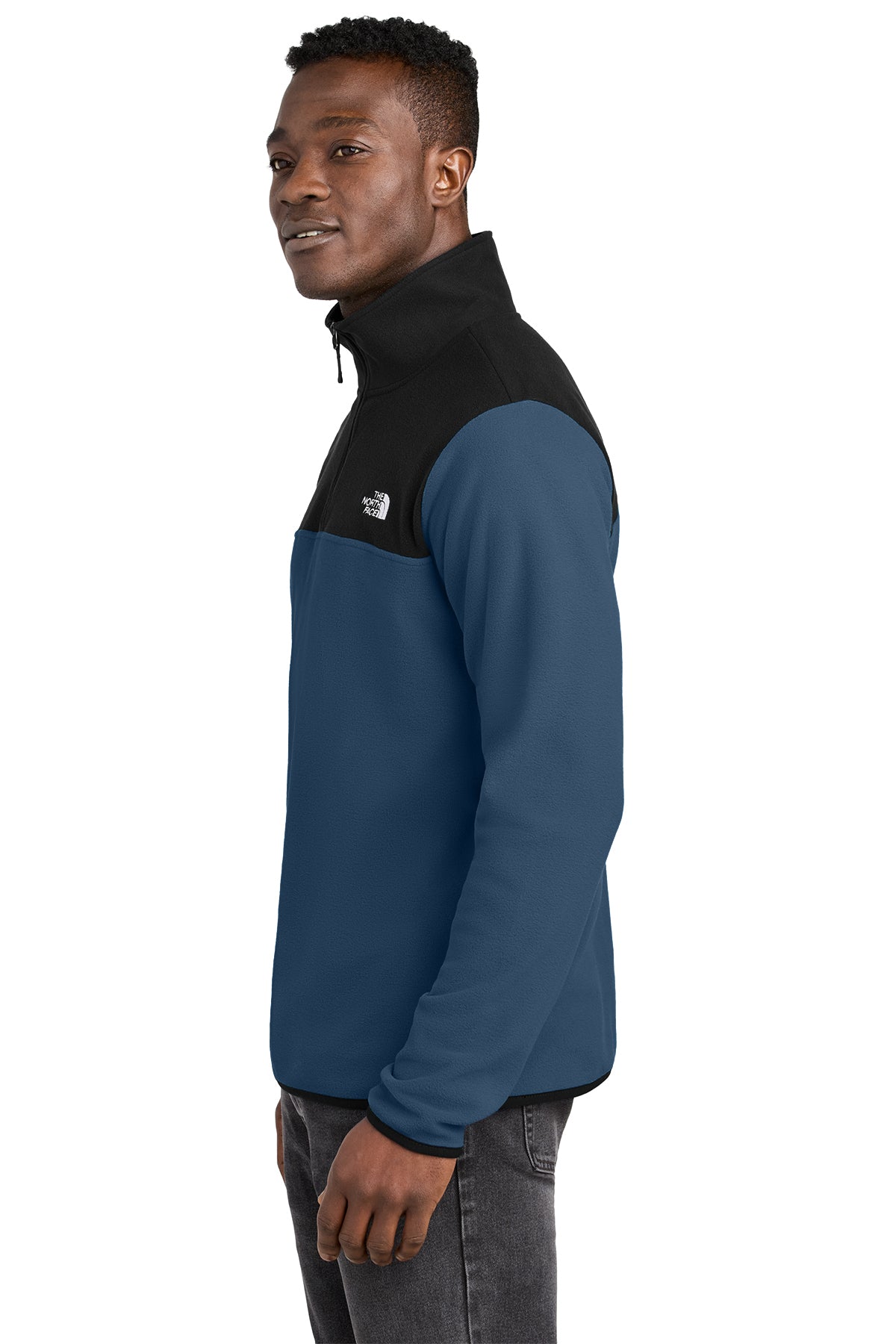 The North Face Glacier 1/4-Zip Fleece in Shady Blue/ TNF Black, side on model