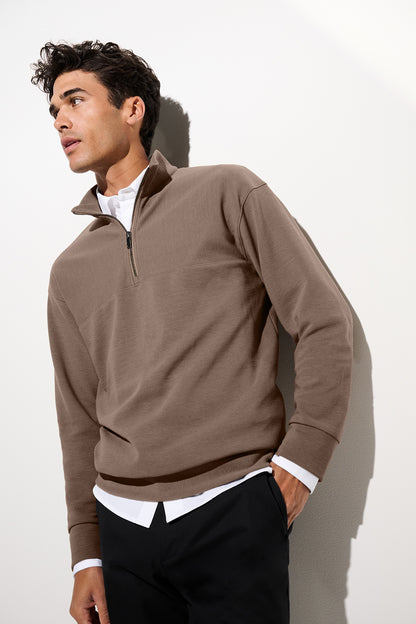 Mercer+Mettle Linear Texture 1/4-Zip in Warm Taupe, view on model
