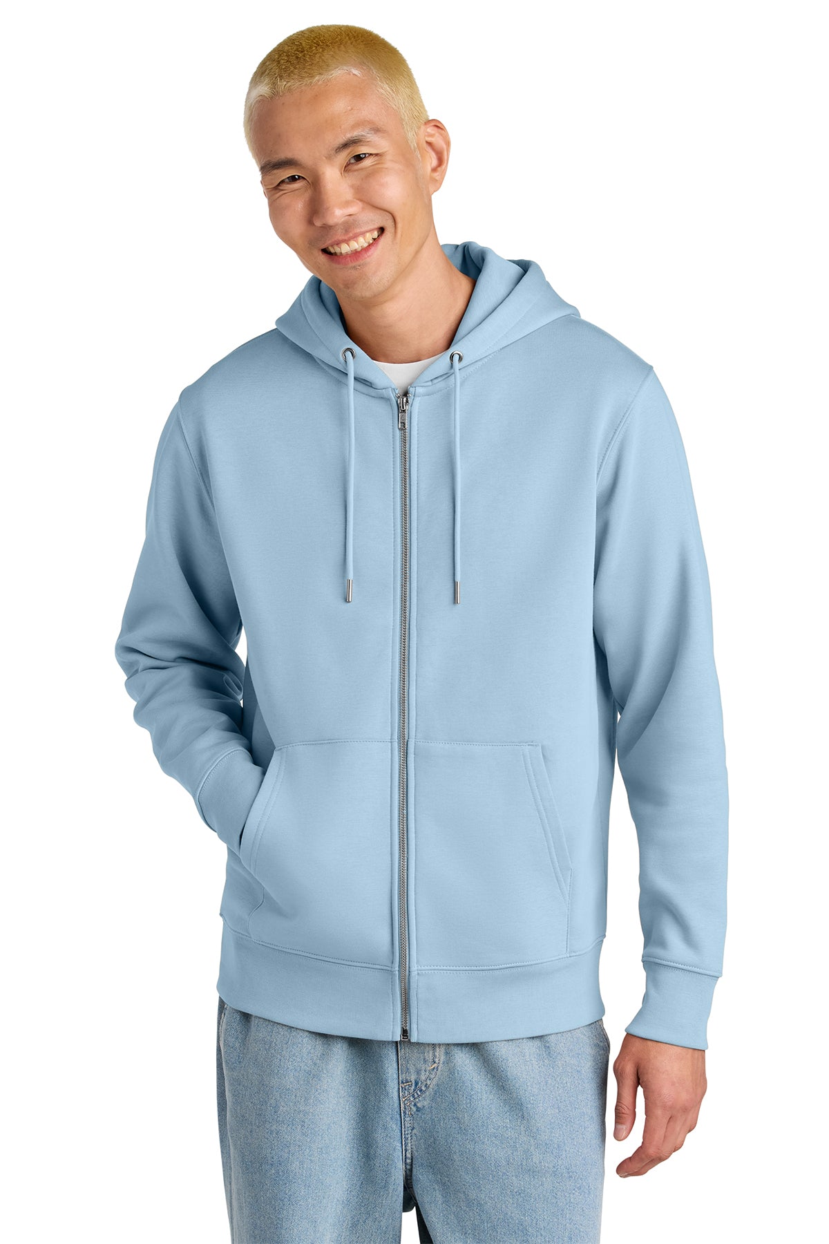 Stanley/Stella Unisex Cultivator 2.0 Full-Zip Hooded Sweatshirt in Blue Soul, front on model