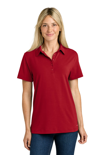 The North Face Women’s Canyon Crest Polo in TNF Red, front on model