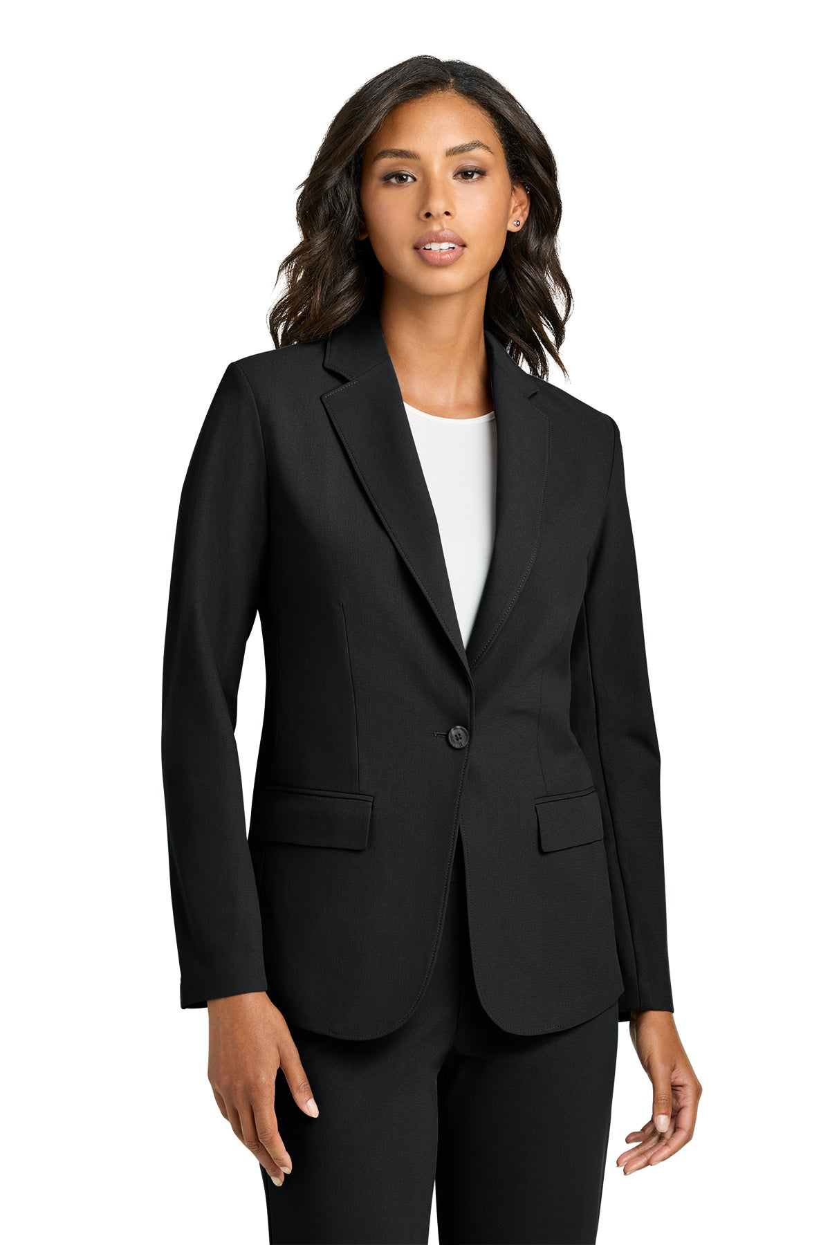 Mercer+Mettle Women’s Capital Tech Blazer in Deep Black, front on model