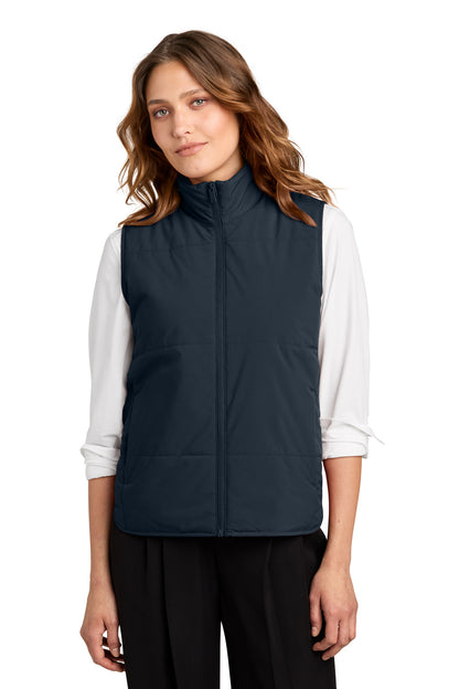 Mercer+Mettle Women’s Brookline Quilted Vest in Night Navy, front on model