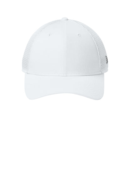 New Era Snapback Contrast Front Mesh Cap - Flag White/ White - flat front