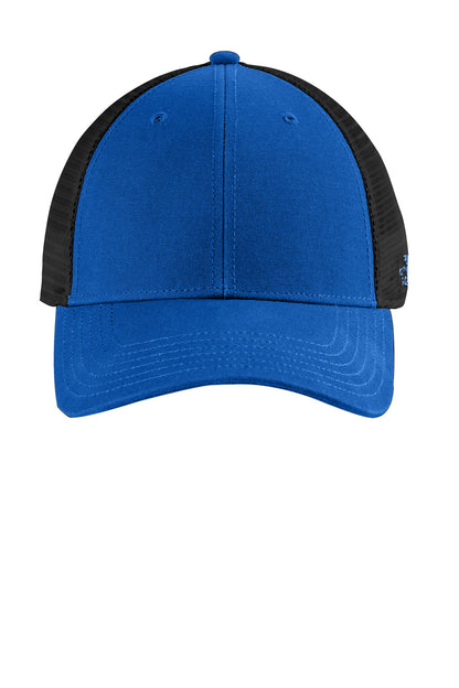 The North Face Ultimate Trucker Cap - TNF Blue/ TNF Black - flat front